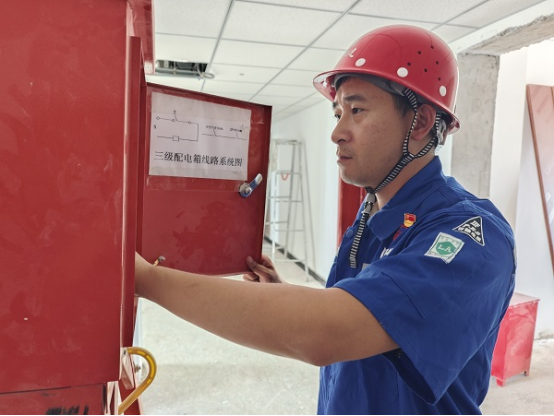 四分公司魏东旭：匠心筑梦，在一线书写担当